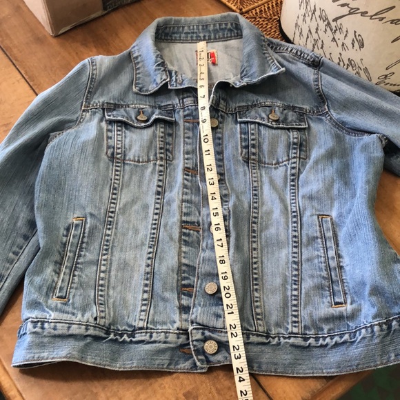Awesome Jean Jacket xl old navy womens light to medium wash worn look - Picture 5 of 6